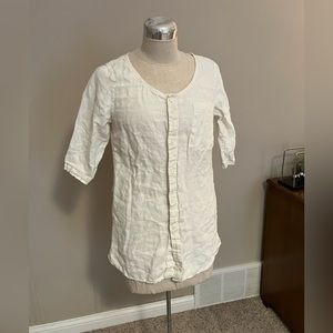 100% linen shirt size XS-S 15” shoulders.